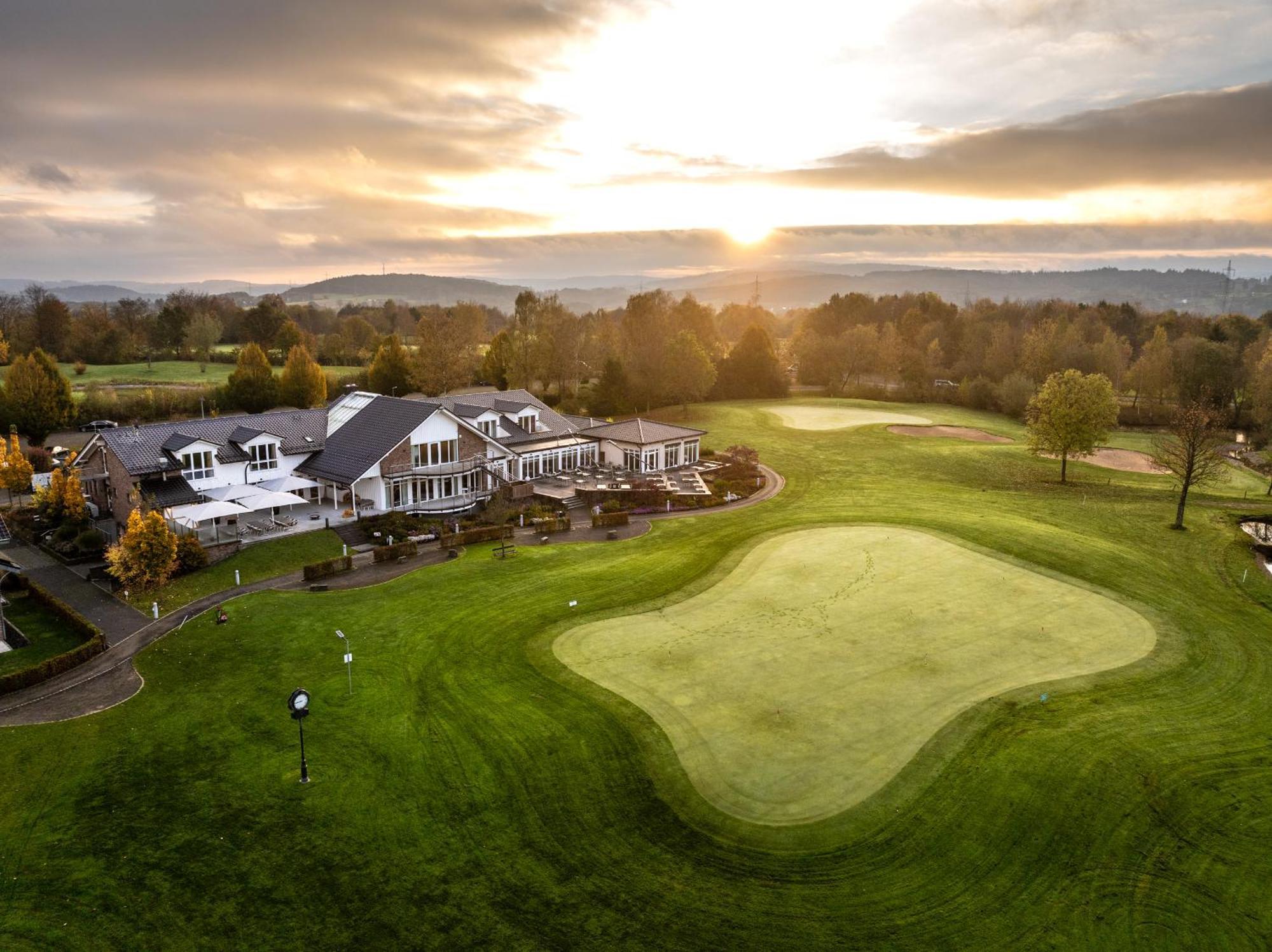 Gut Heckenhof Hotel & Golfresort An Der Sieg Gmbh & Co. Kg Eitorf Eksteriør bilde